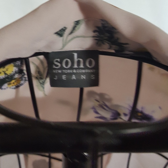 SOHO Flower Print Motif Sleeveless V-Neck Plus Size Tunic - Picture 3 of 6